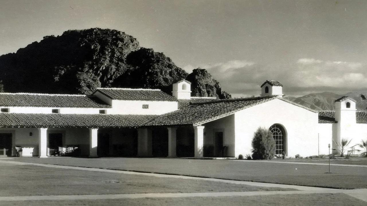 The Capra Suite & Waterfall Lawn — “Hollywood’s Hideaway” - Image 1